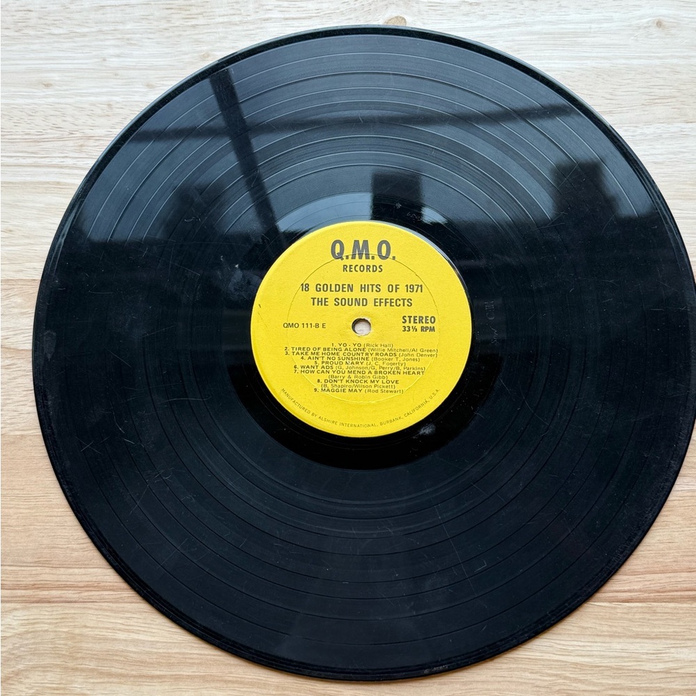 Q.M.O. Records Vinyl - 18 Golden Hits of 1971 the Sound Effects